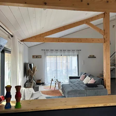 بيت للعطل Unique Quiet House Near *