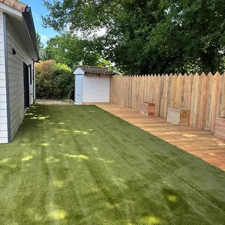 Unique Quiet House Near بيت للعطل *